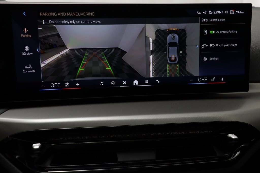 New 2026 BMW 430i xDrive w/ M Sport Package image 11