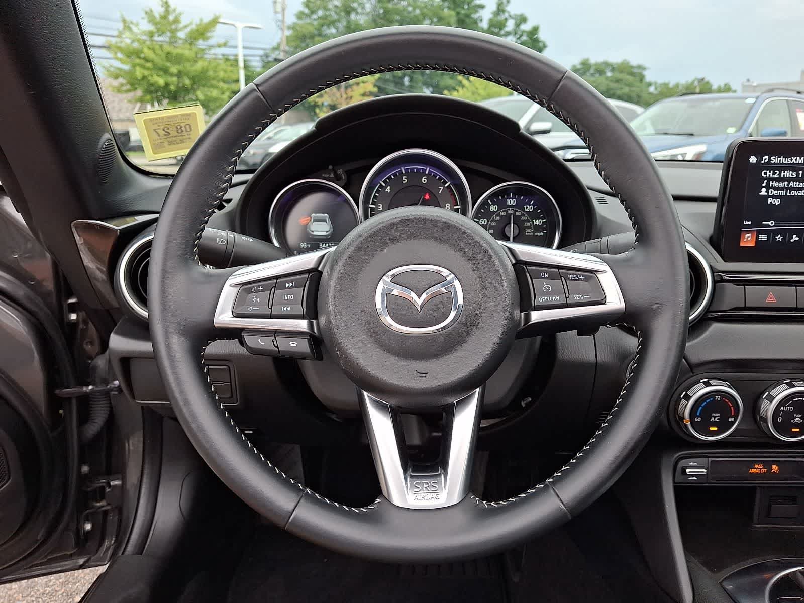 Used 2023 MAZDA MX-5 Miata Grand Touring RWD image 19