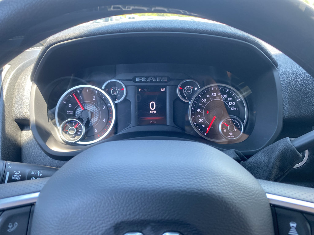 New 2026 RAM 2500 Tradesman AWD/4WD image 23