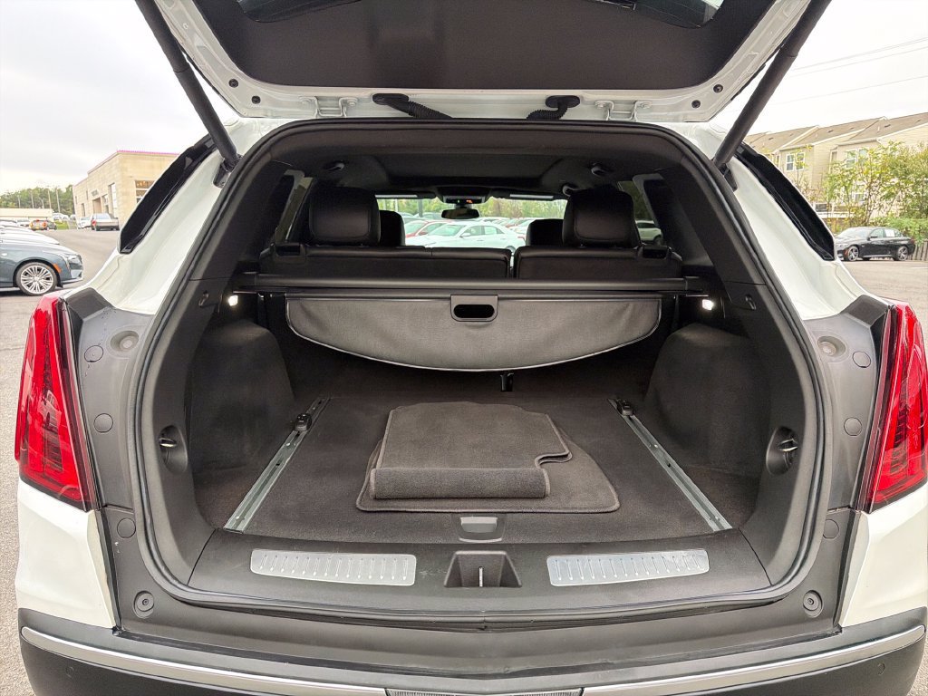 Certified 2023 Cadillac XT5 Premium Luxury AWD/4WD image 15