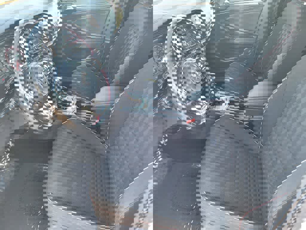 Used 2021 Volkswagen Jetta GLI image 13