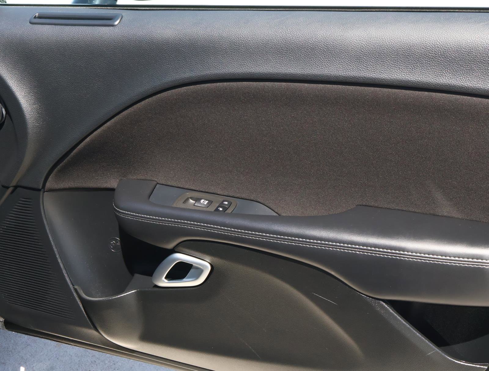 Used 2022 Dodge Challenger R/T w/ Blacktop Package image 13