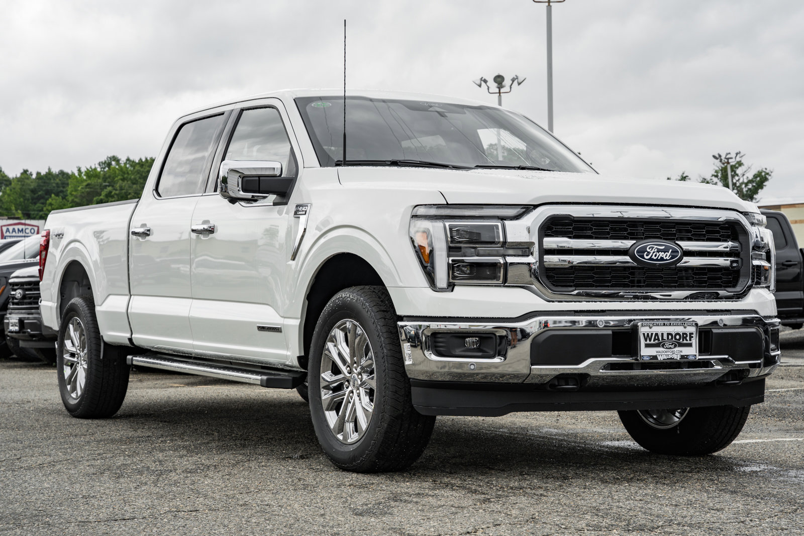 New 2025 Ford F150 Lariat w/ Equipment Group 502A High