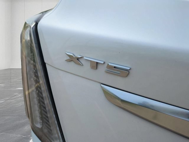 Certified 2021 Cadillac XT5 Sportv w/ LPO, Floor Liner Package AWD/4WD image 33