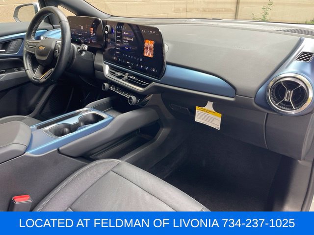Certified 2024 Chevrolet Equinox EV LT FWD image 29