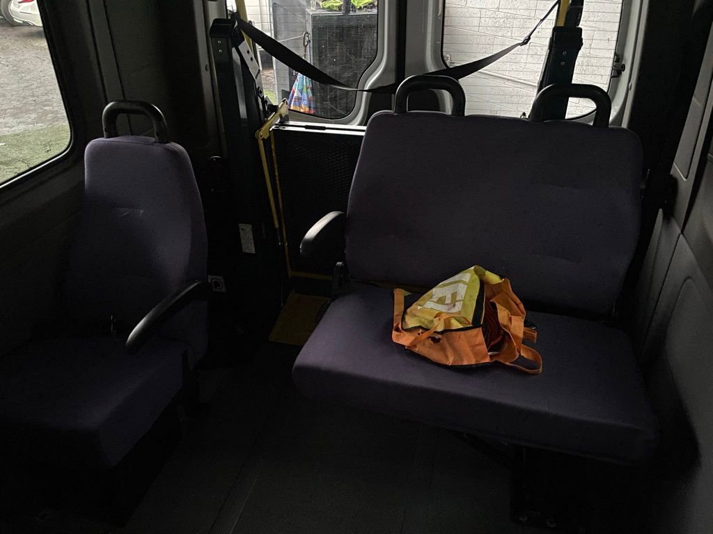 Used 2008 Dodge Sprinter 3500 w/ Window Group Iv Fixed Glass image 19