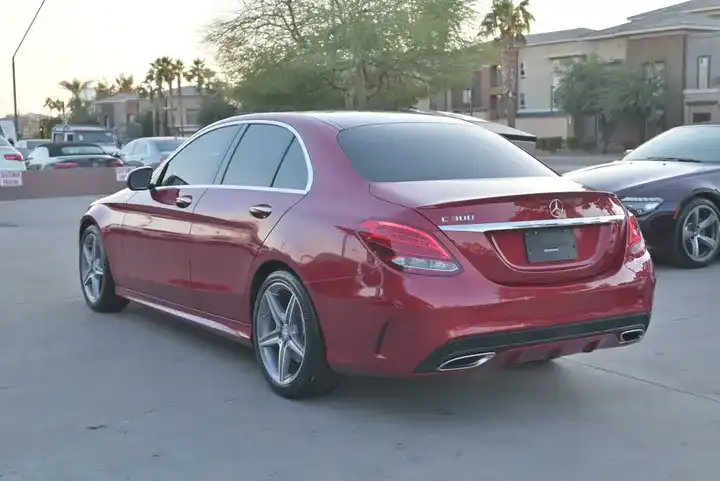 Used 2016 Mercedes-Benz C 300 Sedan w/ Surround View Package image 4