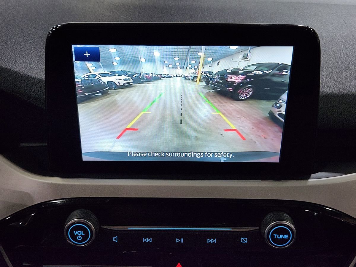 Used 2020 Ford Escape SE FWD image 33