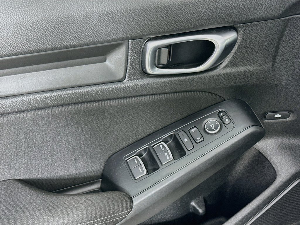 Used 2025 Honda Civic LX image 23