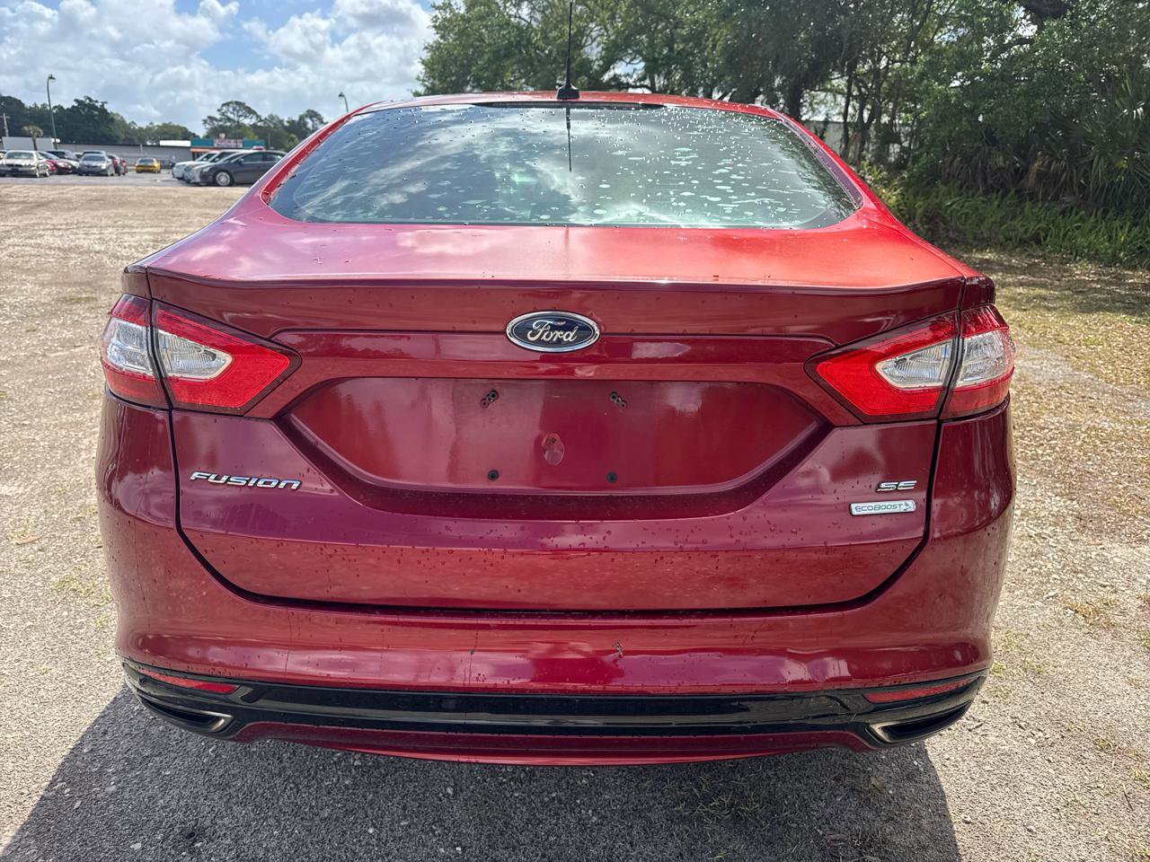 Used 2014 Ford Fusion SE w/ Equipment Group 202A FWD image 4