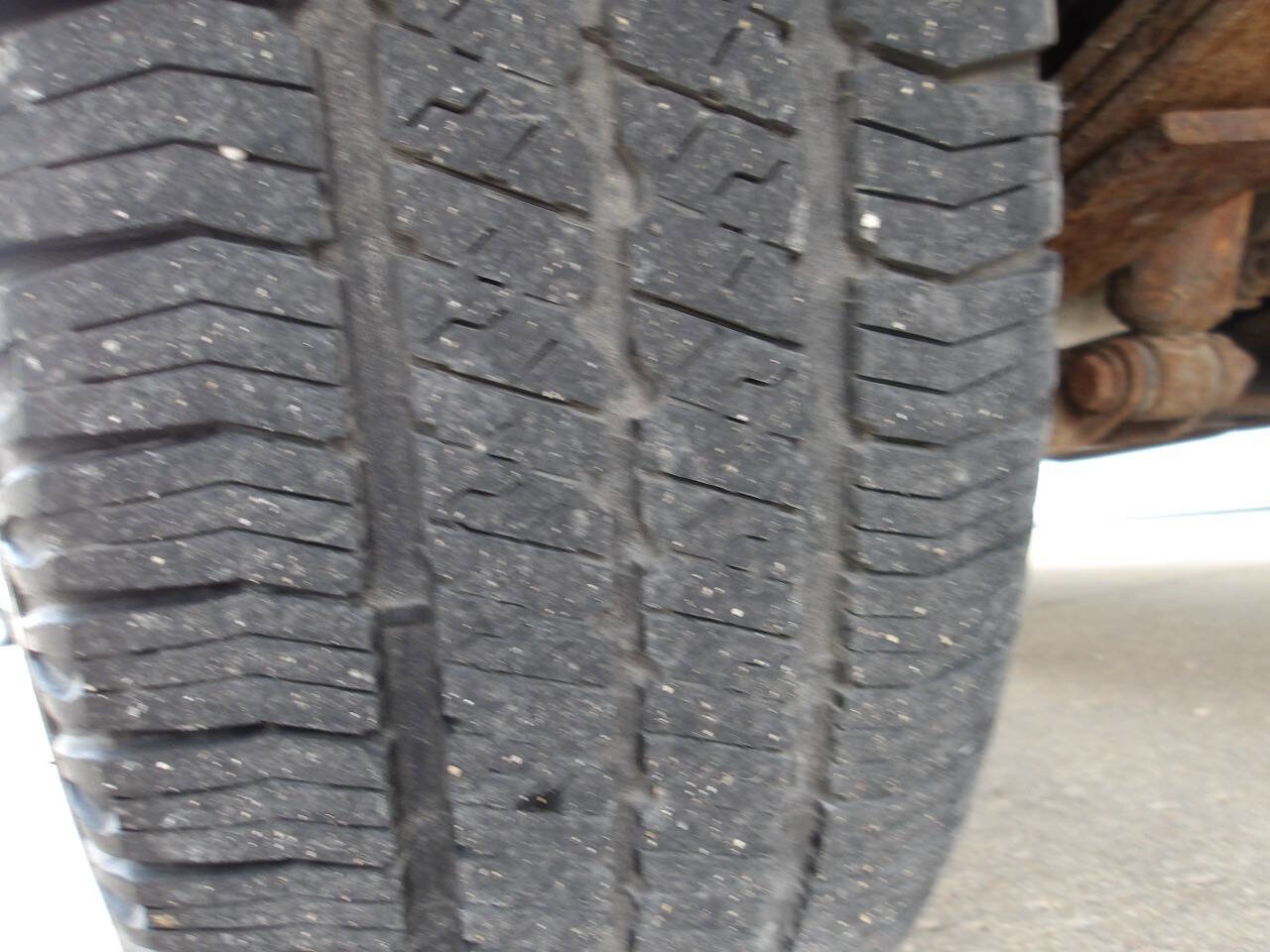 Used 2002 Chevrolet Blazer LS w/ Preferred Equipment Group image 40