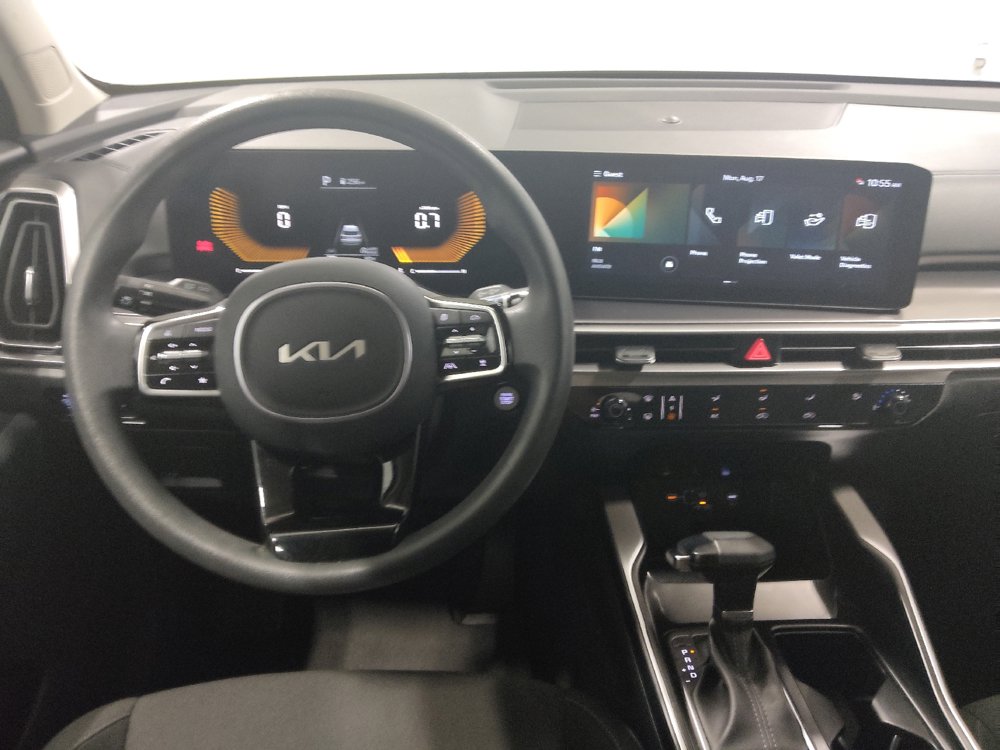 Used 2024 Kia Sorento LX FWD image 22