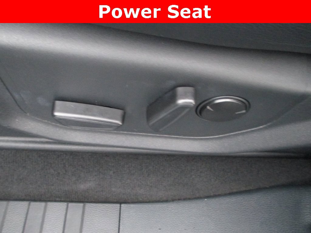 Used 2022 Ford F250 Lariat w/ Black Appearance Package image 28