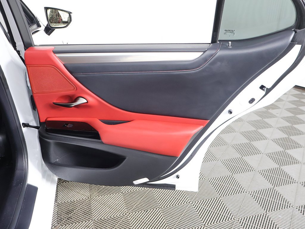 Used 2024 Lexus ES 350 F Sport w/ Technology Package image 28