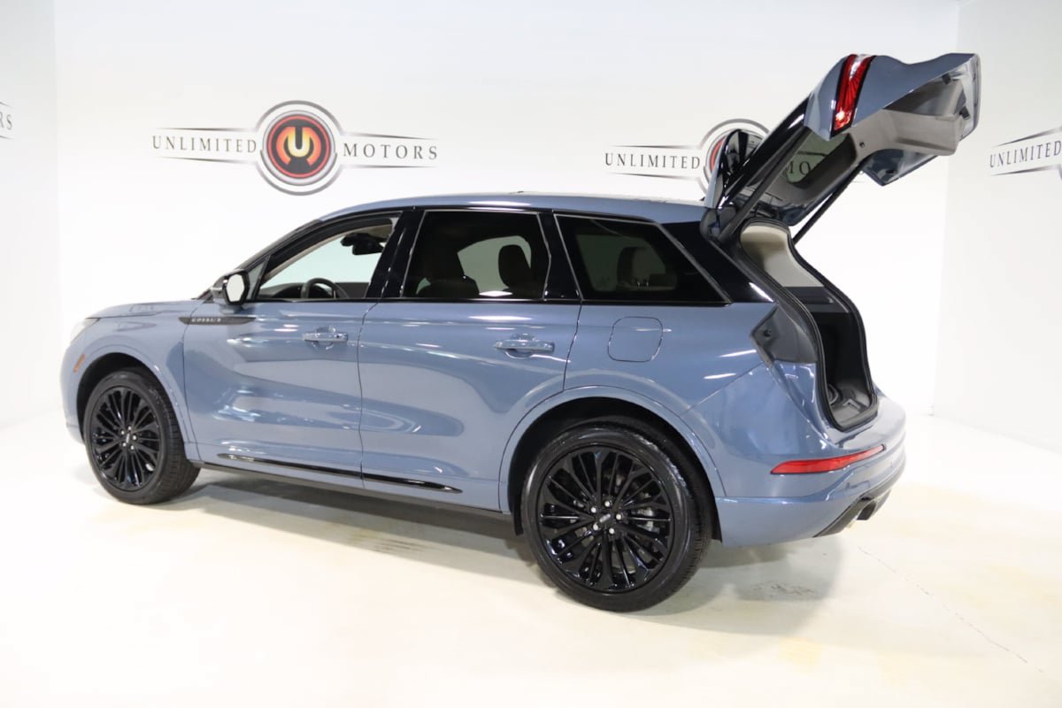 Used 2024 Lincoln Corsair AWD w/ Equipment Group 101A image 22