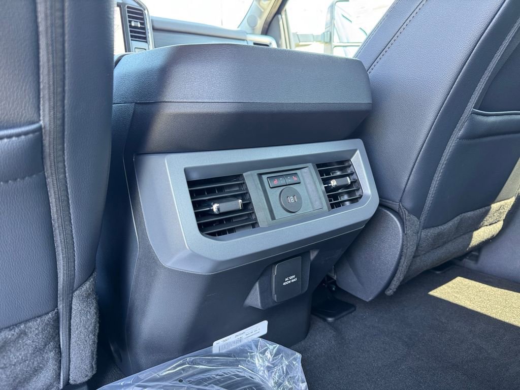 New 2026 Ford F250 Lariat image 21