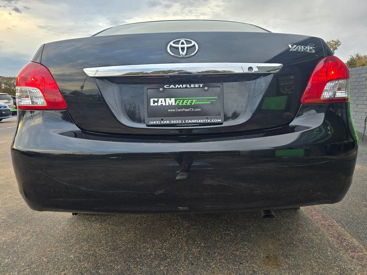 Used 2012 Toyota Yaris Sedan image 12