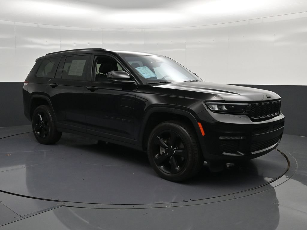 Used 2024 Jeep Grand Cherokee L Limited w/ Black Appearance Package RWD image 5