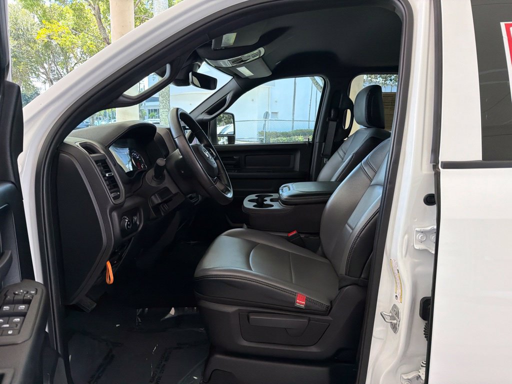 Used 2025 RAM 3500 Tradesman AWD/4WD image 6