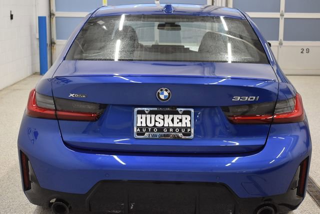 New 2026 BMW 330i xDrive Sedan w/ M Sport Package AWD/4WD image 11
