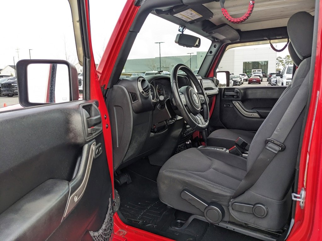 Used 2015 Jeep Wrangler Unlimited Sport w/ Quick Order Package 24S image 28