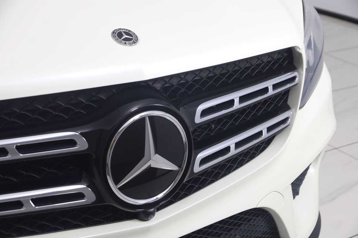 Used 2019 Mercedes-Benz GLS 550 4MATIC w/ Driver Assistance Package image 19