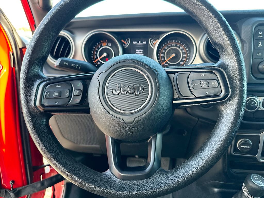 Used 2018 Jeep Wrangler Unlimited Sport image 18