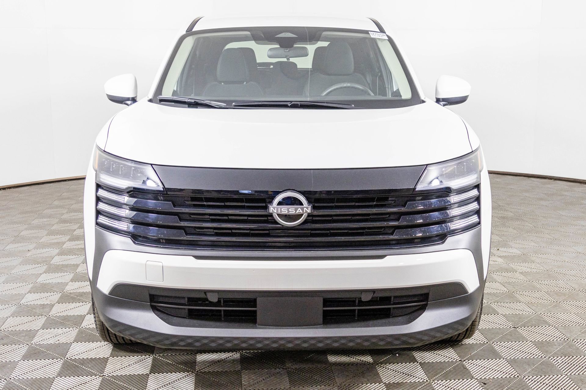 Used 2025 Nissan Kicks SV image 17