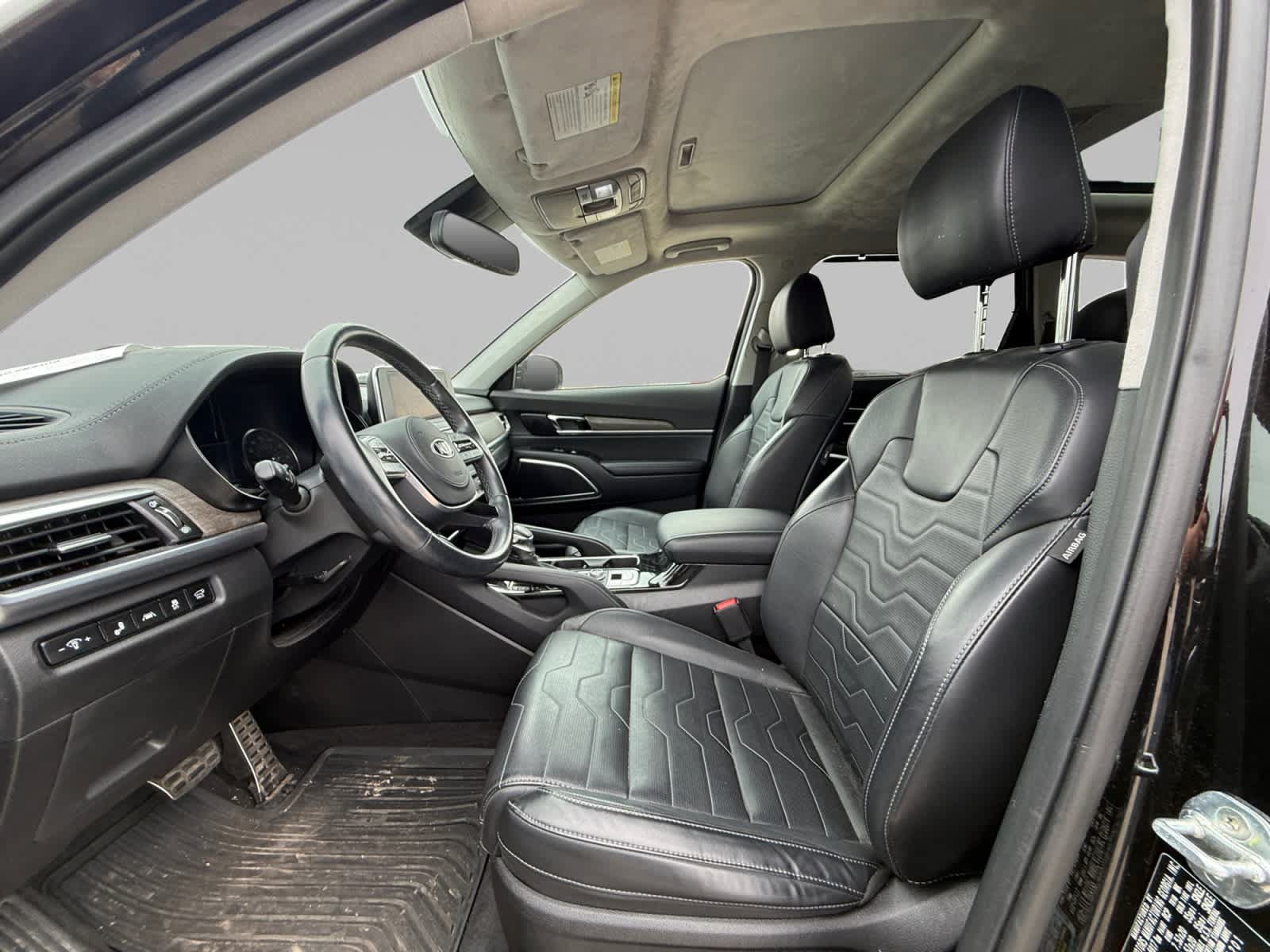 Used 2021 Kia Telluride SX w/ SX Prestige Package AWD/4WD image 11