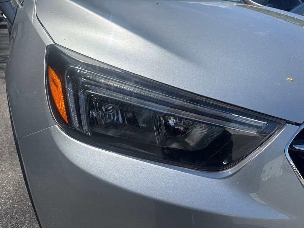 Used 2020 Buick Encore Preferred w/ Safety Package image 31