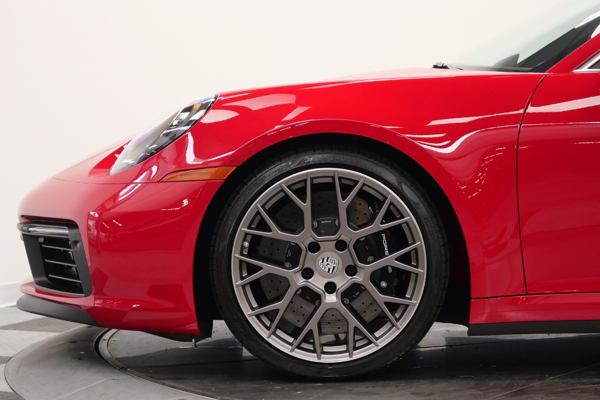 Used 2024 Porsche 911 Carrera S RWD image 49