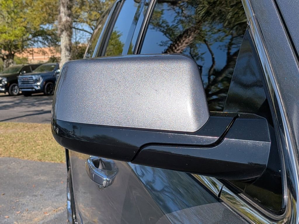 Used 2018 GMC Yukon Denali w/ Denali Ultimate Package image 11