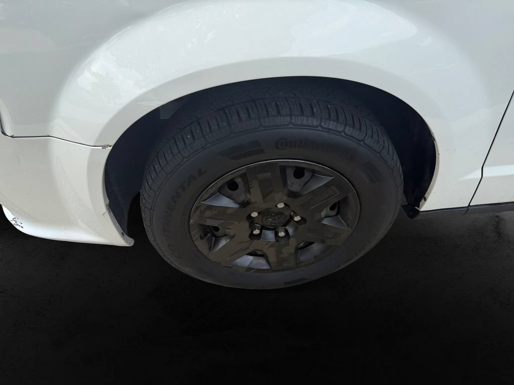 Used 2013 RAM C/V Tradesman FWD image 12
