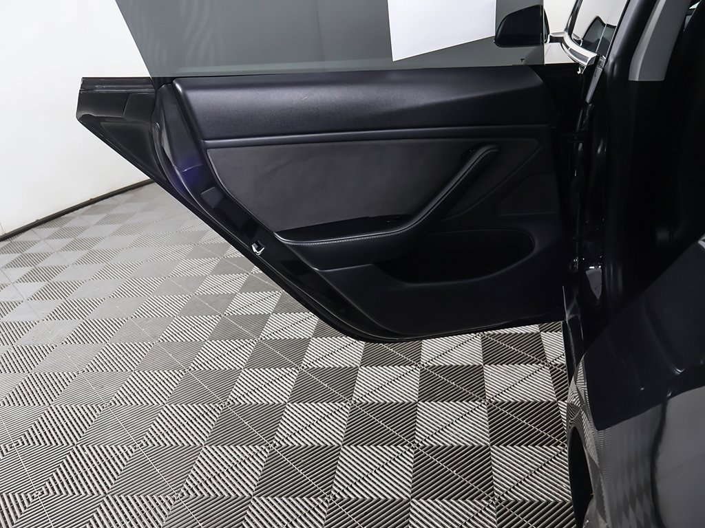Used 2019 Tesla Model 3 Long Range image 25