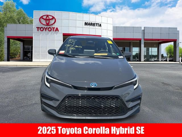 Certified 2025 Toyota Corolla SE w/ SE Premium Package image 4