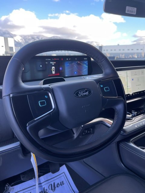 New 2025 Ford Expedition Max Platinum w/ Stealth Appearance Package image 10