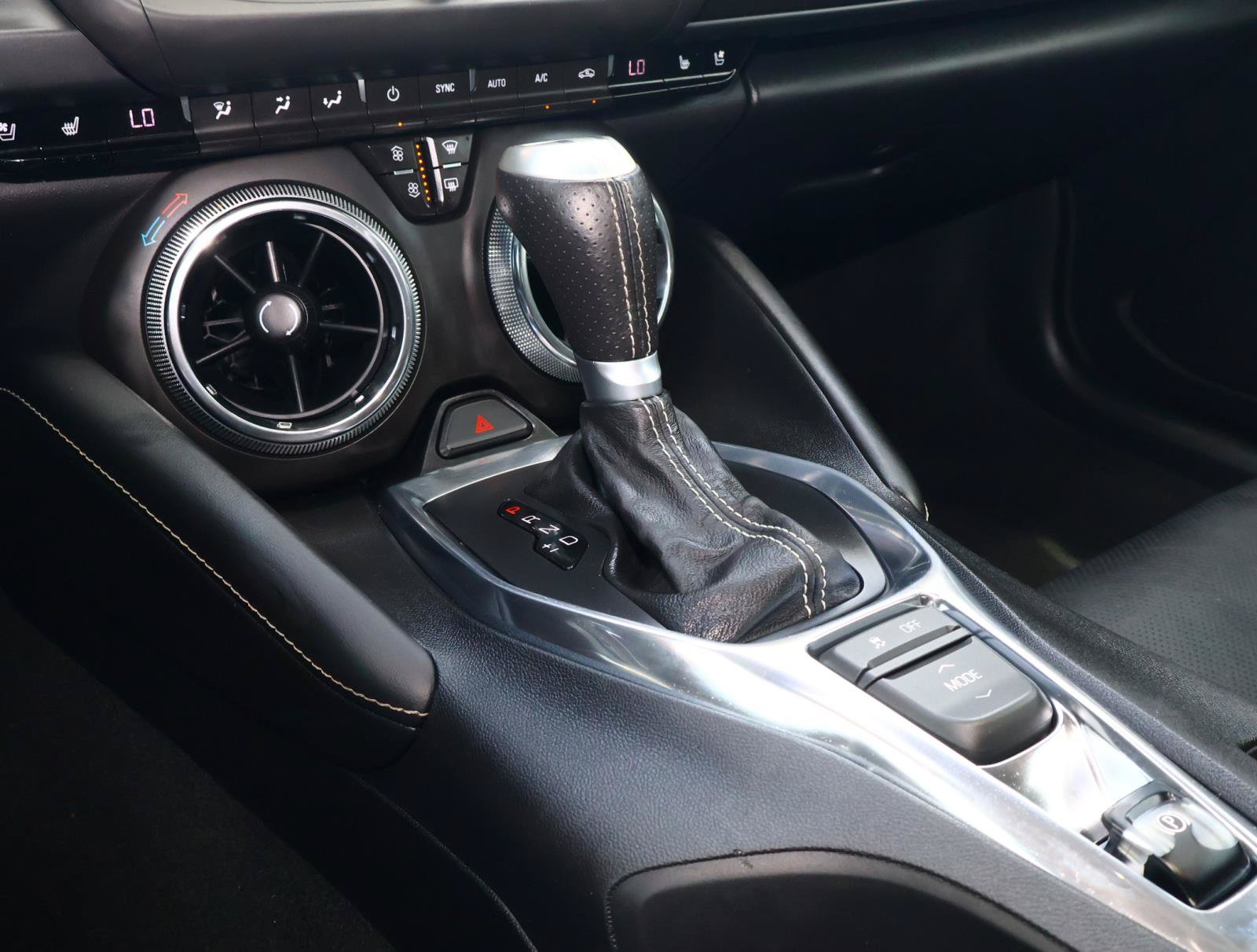Used 2017 Chevrolet Camaro LT RWD image 22