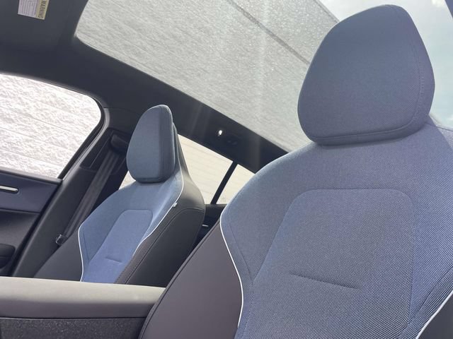 New 2026 Volvo EX30 Plus w/ Climate Package AWD/4WD image 16