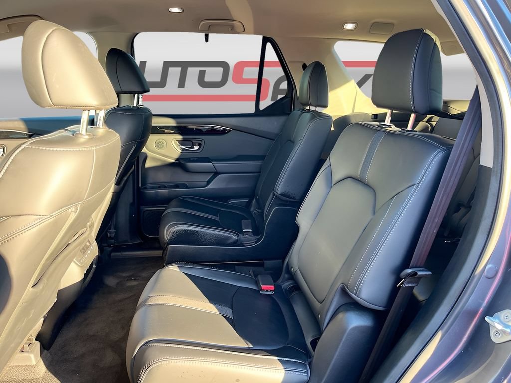Used 2025 Honda Pilot EX-L image 23