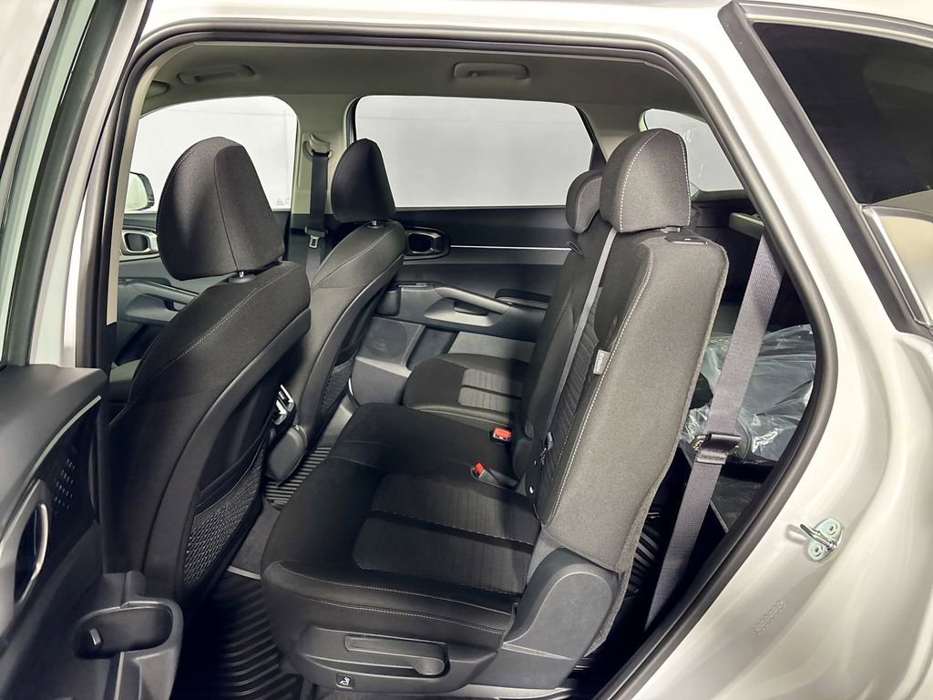 New 2026 Kia Sorento LX image 20
