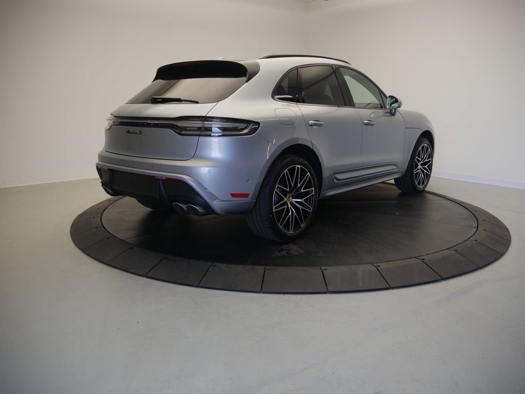 New 2026 Porsche Macan S AWD/4WD image 7