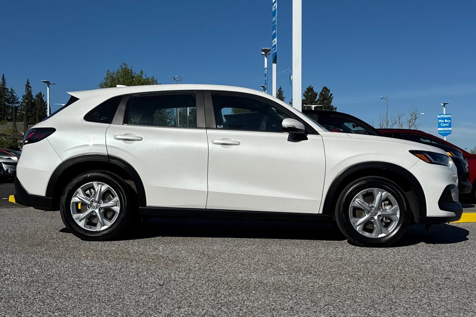 Certified 2023 Honda HR-V LX image 8