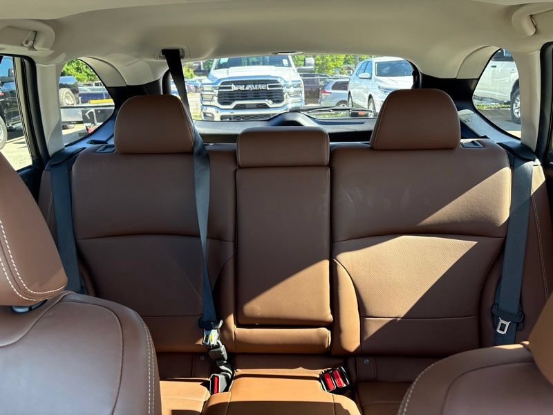 Used 2019 Subaru Outback 3.6R Touring w/ Popular Package #3A AWD/4WD image 26