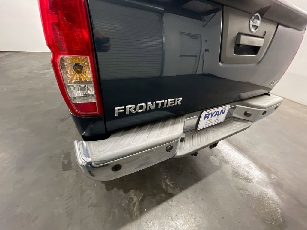Used 2015 Nissan Frontier SV w/ SV Value Truck Package image 27