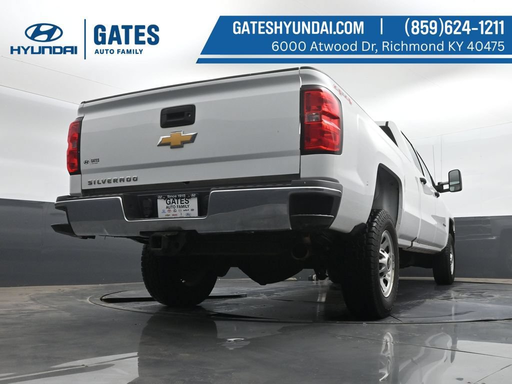 Used 2017 Chevrolet Silverado 3500 W/T AWD/4WD image 35