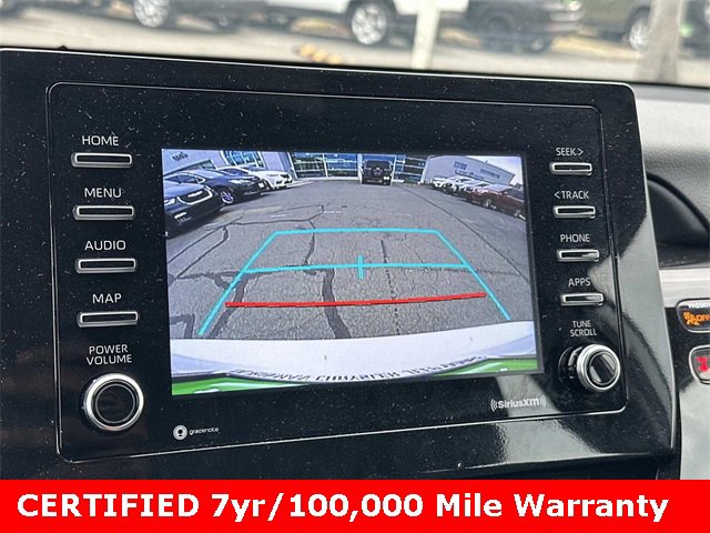 Used 2024 Toyota Camry SE image 19