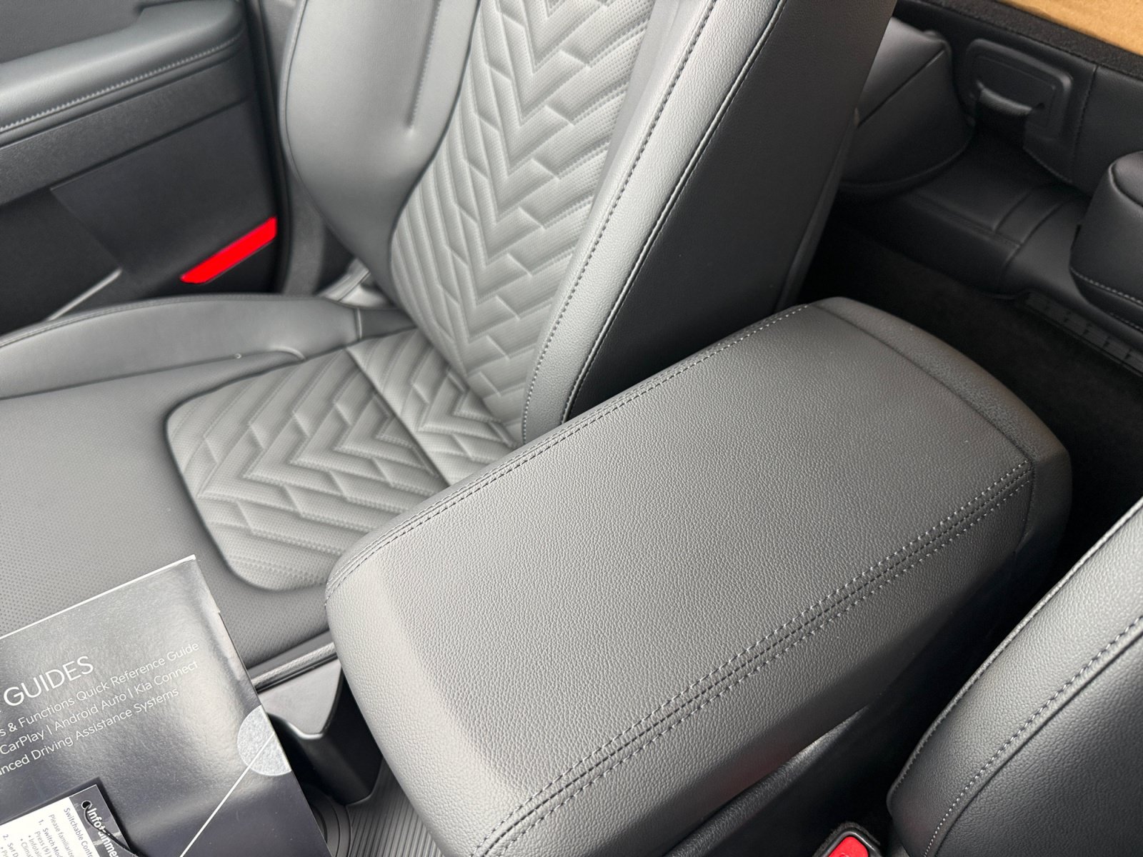 New 2027 Kia Sportage X-Line AWD/4WD image 14