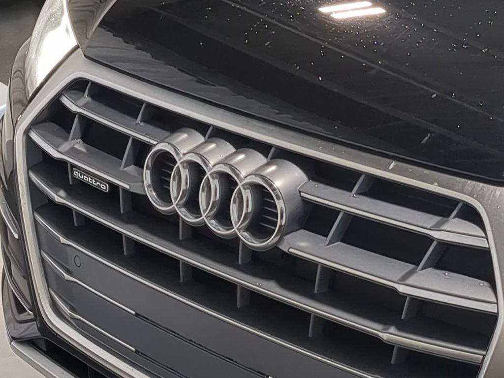 Used 2018 Audi Q5 2.0T Premium Plus w/ Premium Plus Package AWD/4WD image 15