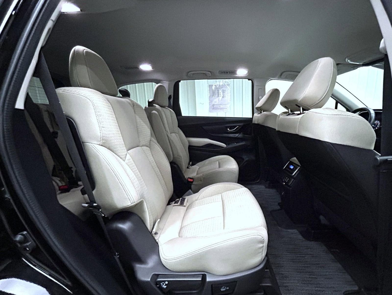 Used 2025 Subaru Ascent Premium AWD/4WD image 18