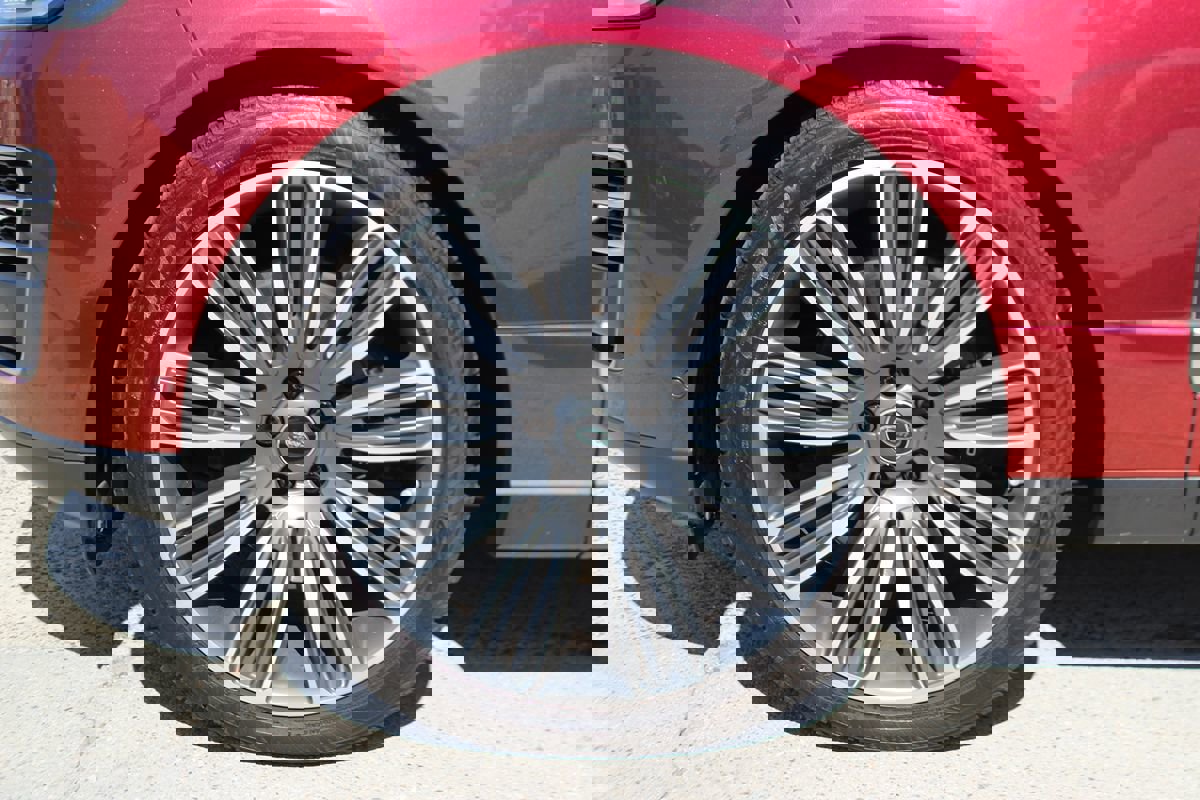 Used 2020 Land Rover Range Rover LWB SV Autobiography image 46